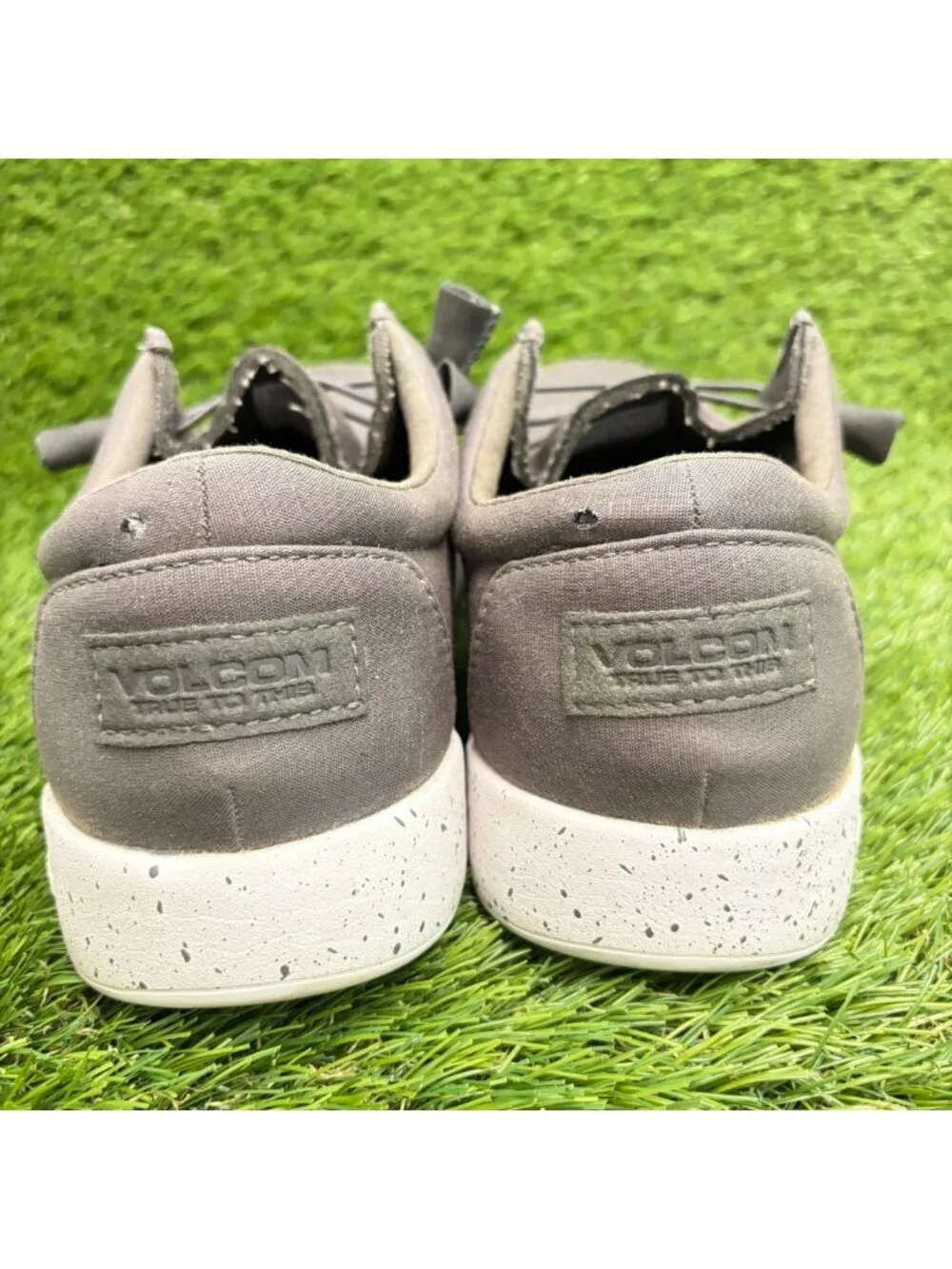 Volcom Chill Womens Size 10D Dark Gray White Composite Toe Safety Work Shoes
